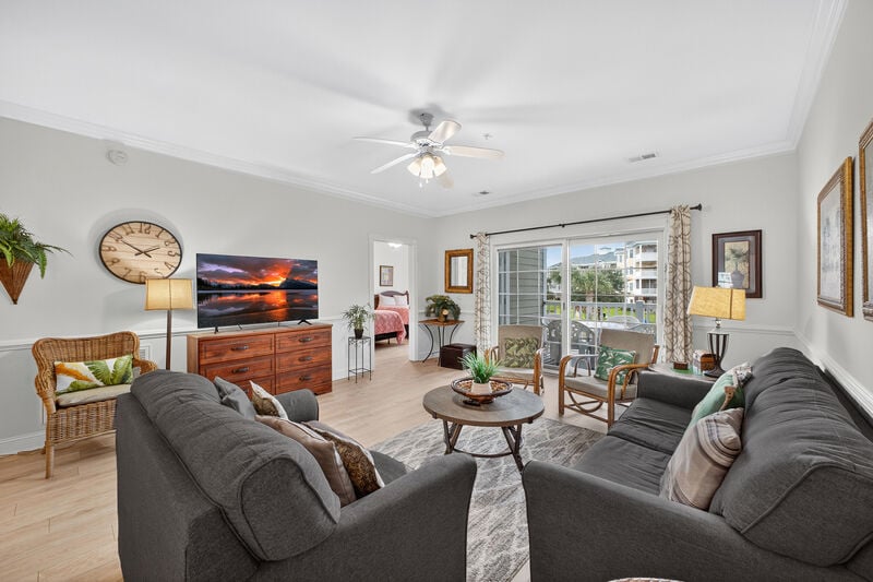 Magnolia Pointe Luster Leaf 4895-203 - Myrtle Beach