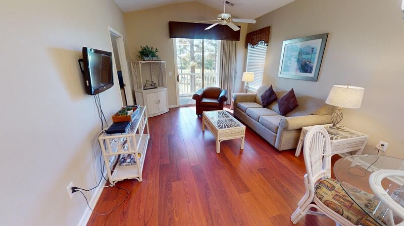 River Oaks 67L
